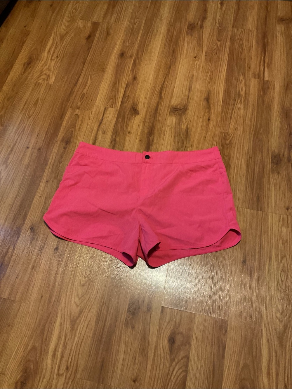 Women’s Magellan Angler Red/Coral Shorts Size XXL